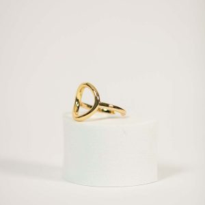 Anillo de oro